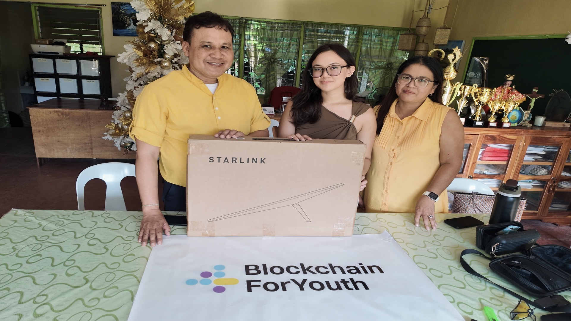 Bitget Connects 7,300 Filipino Students through Blockchain4Youth Starlink Program